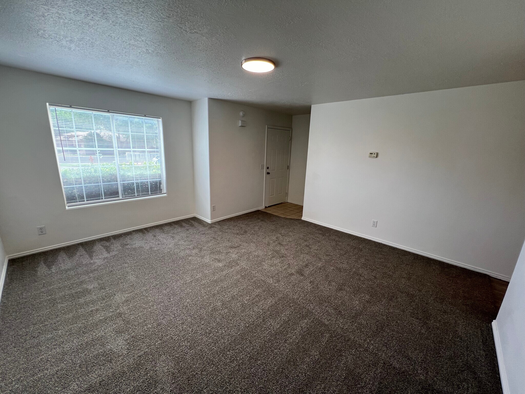 Building Photo - 126 S 850 W