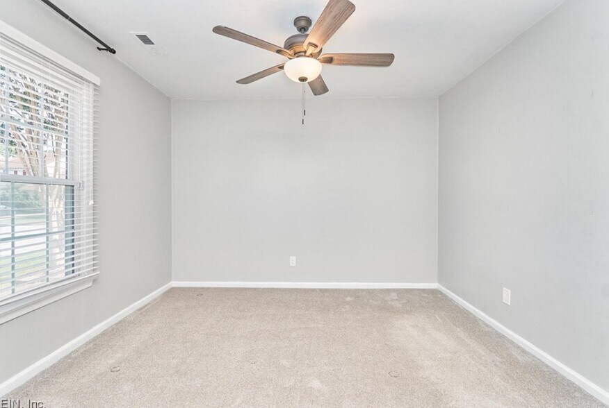 Building Photo - 4731 Marlwood Way