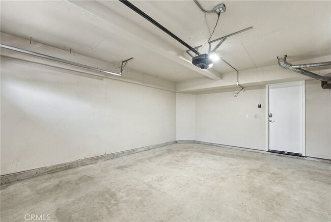 Building Photo - 10227 Northridge Dr
