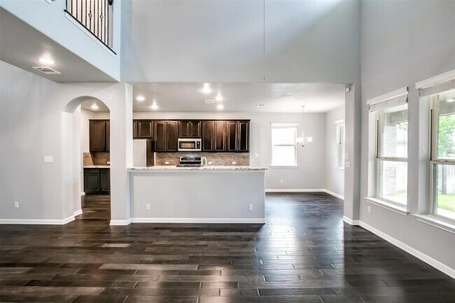 Building Photo - 2723 Enza Ct