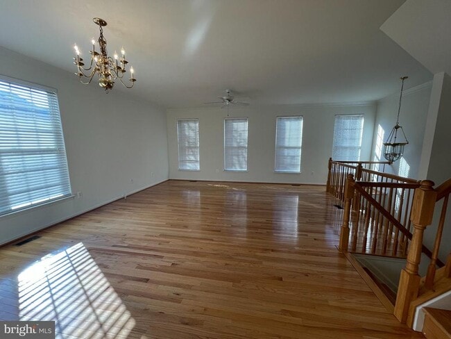 Building Photo - 6256 Shackelford Terrace