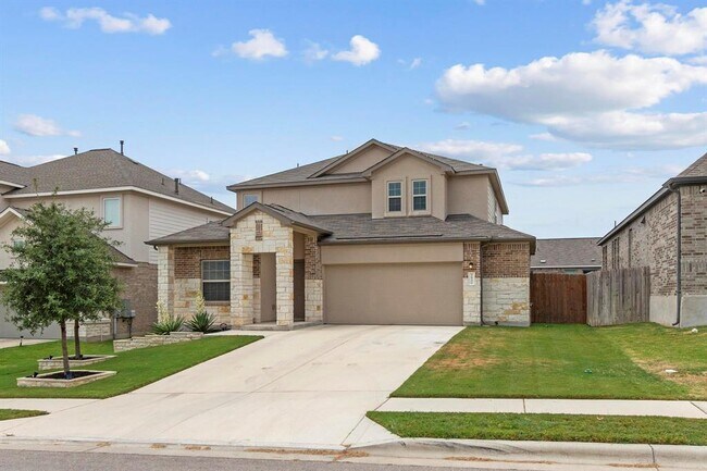 Building Photo - 5932 Bianca Dr