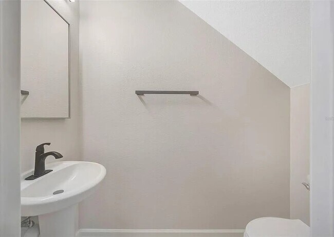 Building Photo - 4923 Barnstead Dr