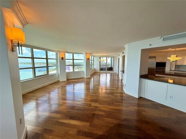 Building Photo - 988 Blvd of the Arts