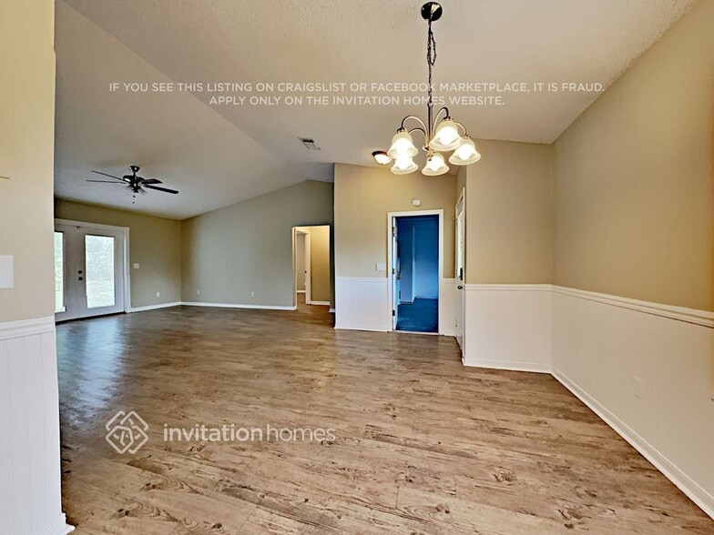 Building Photo - 1082 Leeward Dr