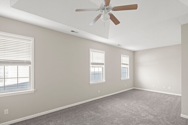 Building Photo - 8 Hadley Park Way