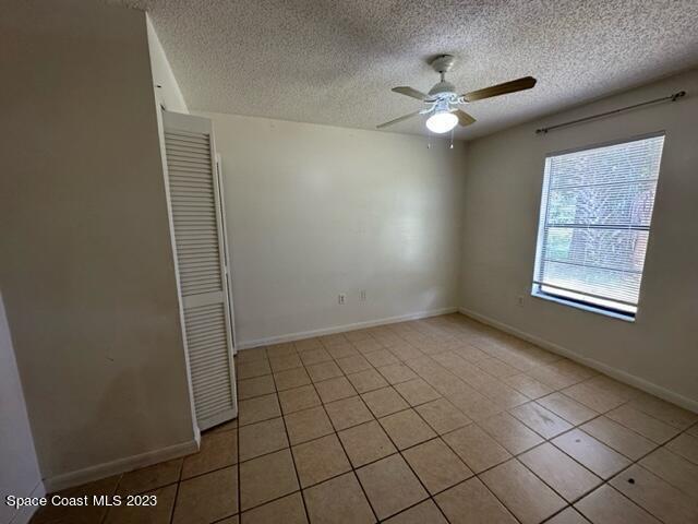 Building Photo - 1235 Karlovy Ave NW