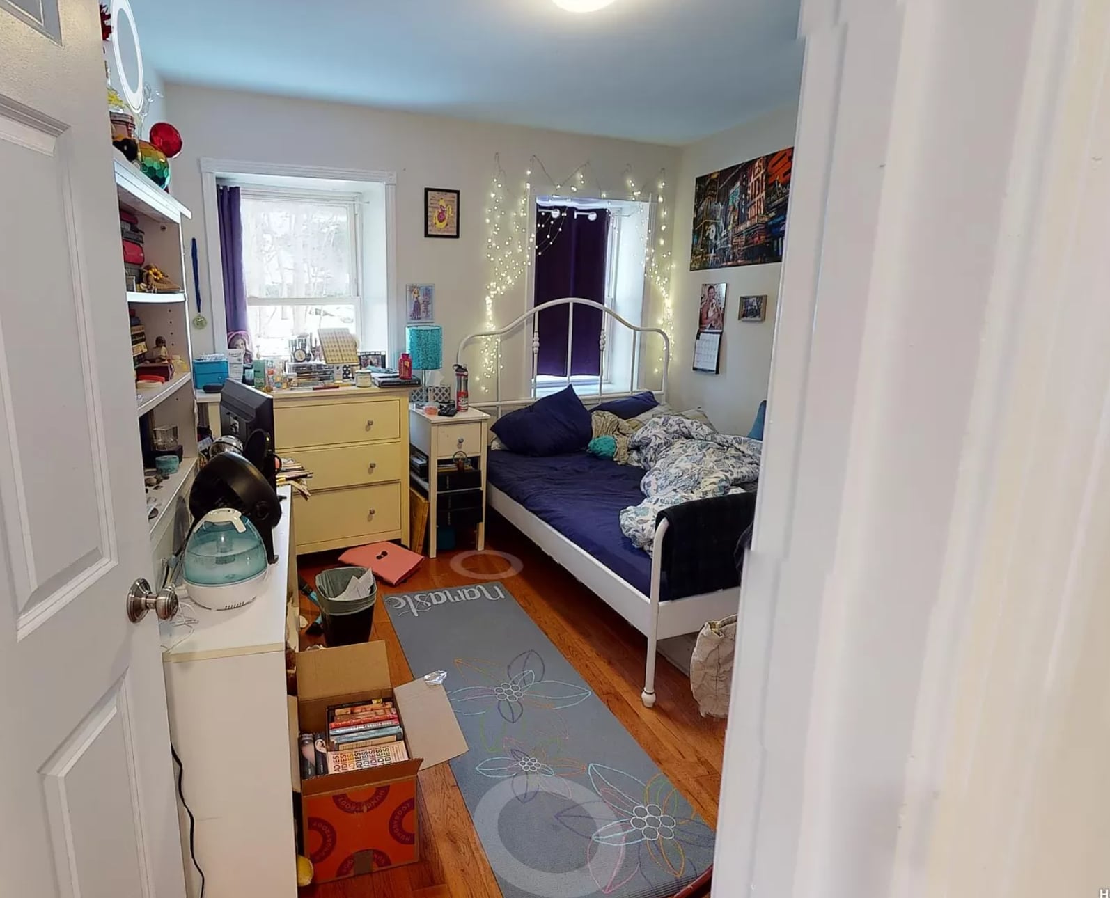 Building Photo - 145 Marcella St