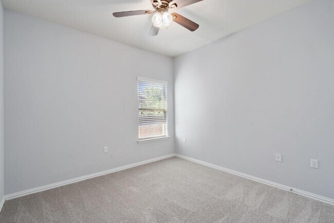 Building Photo - 5704 Arbor Hill Ln
