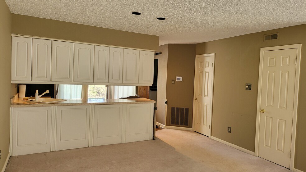 Building Photo - 348 New Market Ct