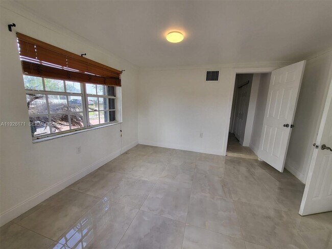 Building Photo - 15320 SW 298th Terrace