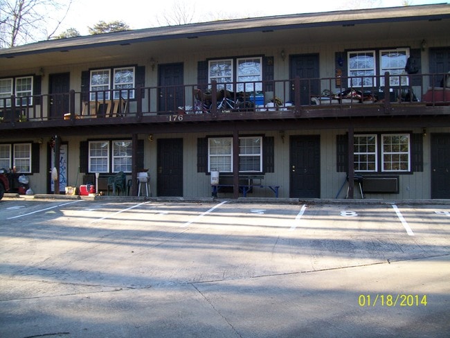 Building Photo - Stavemill Apartments