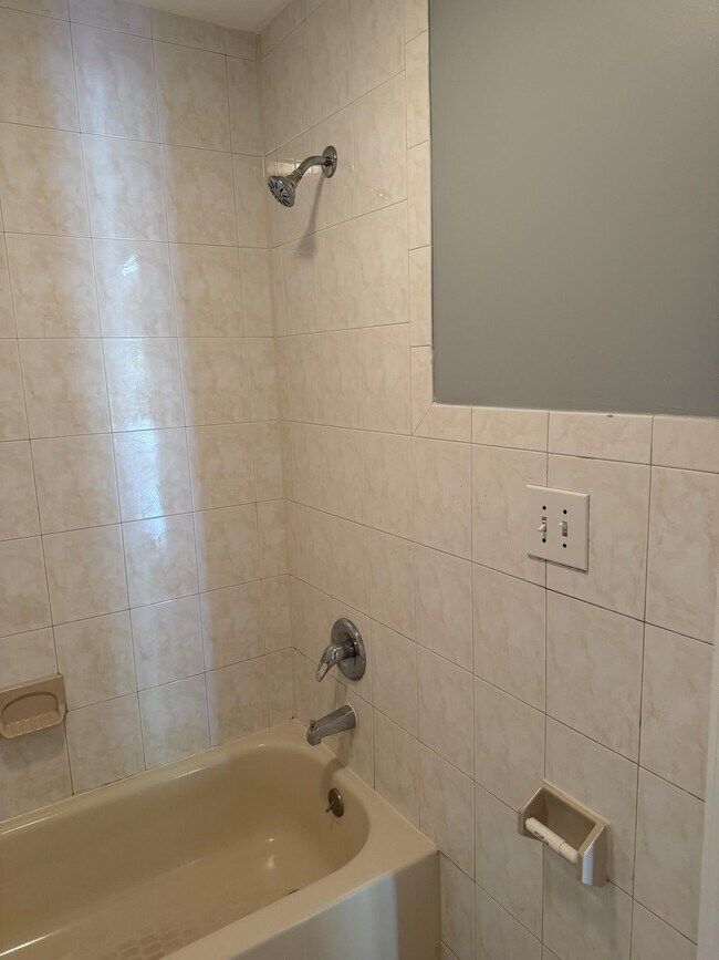 Building Photo - 99 Fulton Ave