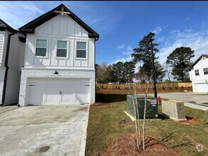 Building Photo - Beautiful end unit townhouse in the Townes...