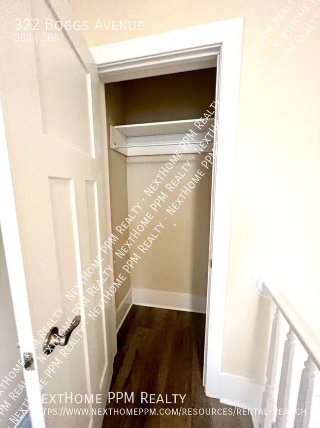 Building Photo - 322 Boggs Ave