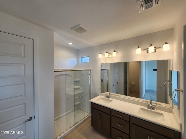 Building Photo - 11214 N 168th Dr