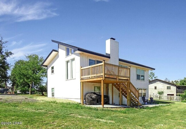 Building Photo - 7248 Shady Dr