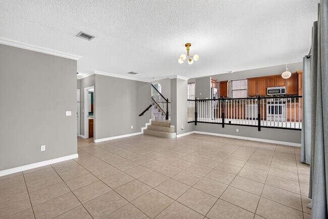 Building Photo - 1204 Oakwater Dr
