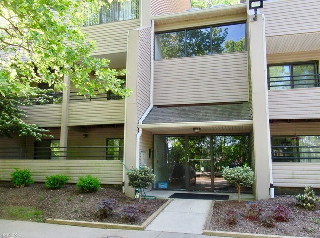 2 br, 2 bath - 8009 Greenspring Way Apt F - 2 br, 2 bath  - 8009 Greenspring Way Apt F