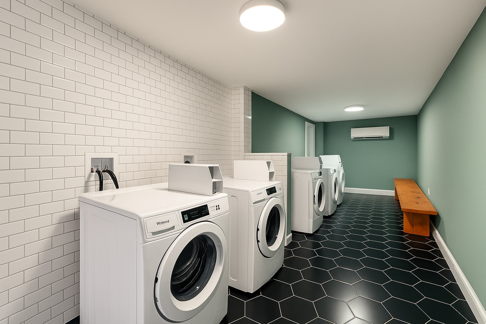 Building Photo - 2845 Dayton Blvd