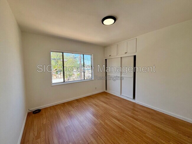 Building Photo - 13226 Maclay St