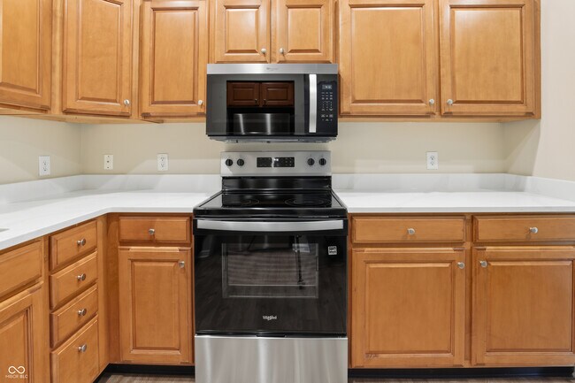 Building Photo - 9201 Wadsworth Ct