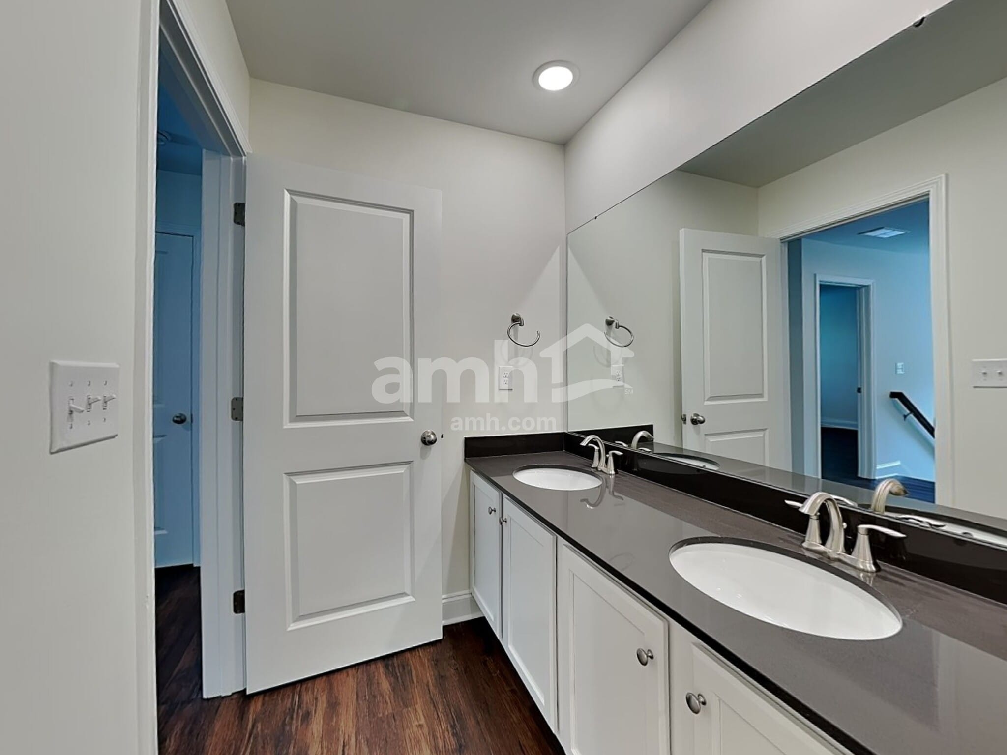 Building Photo - 14038 Belle Mont Dr