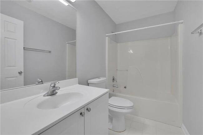 Building Photo - 13491 Spring View Dr