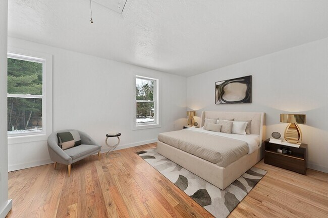 Building Photo - 4 Oaken Bucket Ln