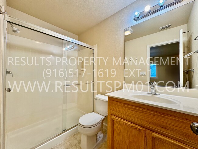 Building Photo - Stunning Single-Story Home in Exclusive Gated Community!