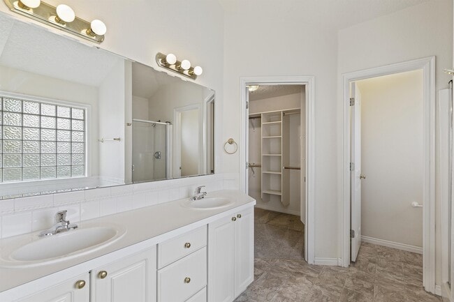 Building Photo - 7646 Cypress Ln