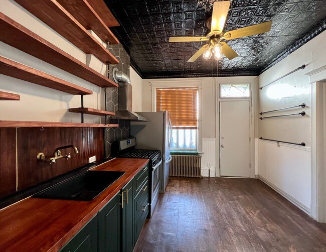 Building Photo - 2326 S Millard Ave