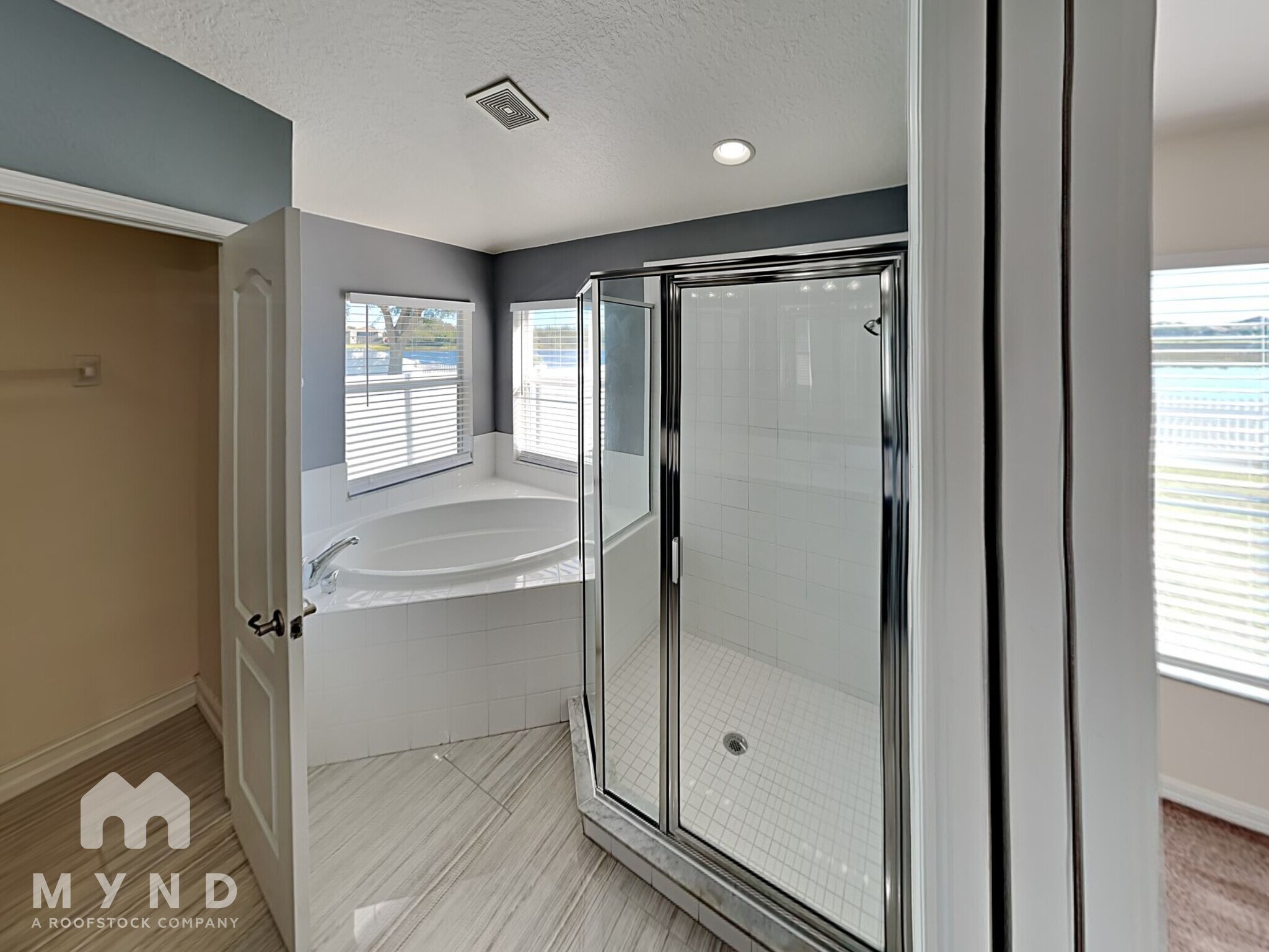 Building Photo - 8105 Tar Hollow Dr