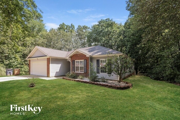 Building Photo - 2700 Teak Ct