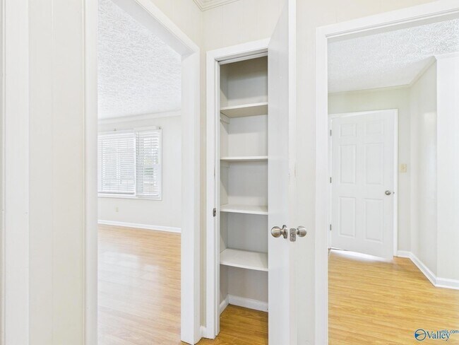 Building Photo - 9234 Segers Rd