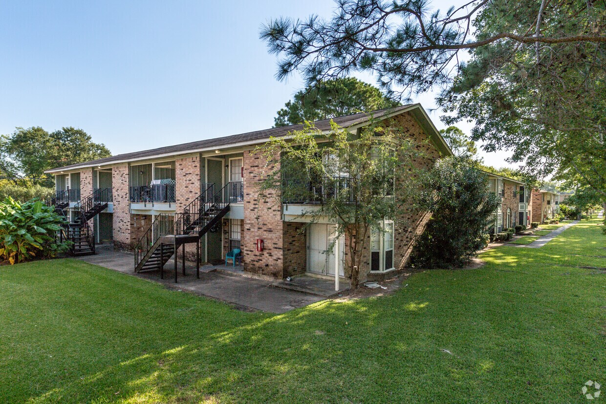 Garden Oaks - Lake Jackson Tx Apartment Finder