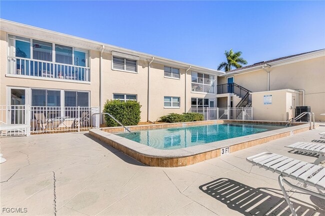 Building Photo - 1714 Bikini Ct