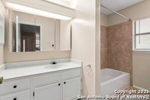 Building Photo - 3335 Jenkins Dr