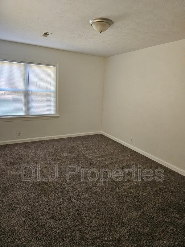 Building Photo - 112 E Dumplin Valley Rd