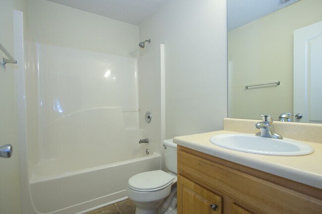 Building Photo - Available Now! – Beautiful 4-Bedroom Home in Loganville, GA!