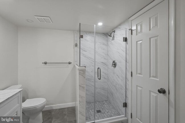 Building Photo - 1200 Braddock Pl