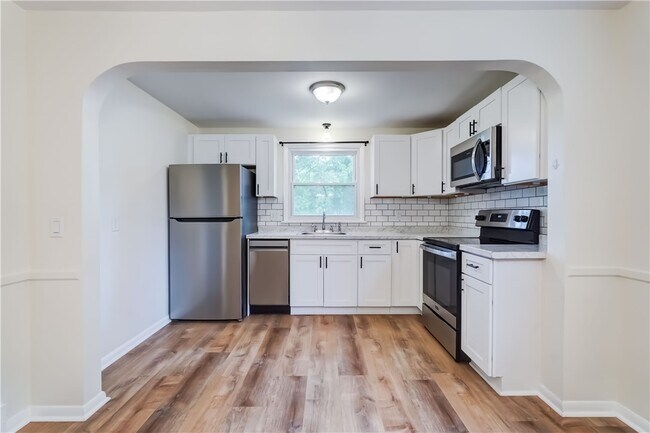 Building Photo - 159 Harwick Rd