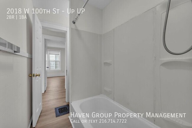 Building Photo - 2018 W 100th St