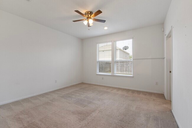 Building Photo - 17714 Winnower Ln