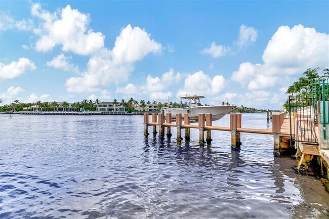 Building Photo - 1932 NE 7th St