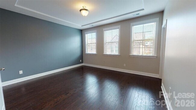 Building Photo - 1220 Madison Towns Ln