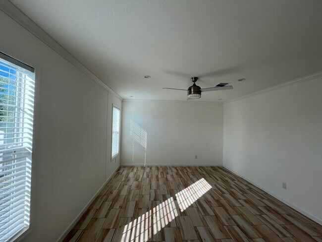 Building Photo - 118 Leopard Ln