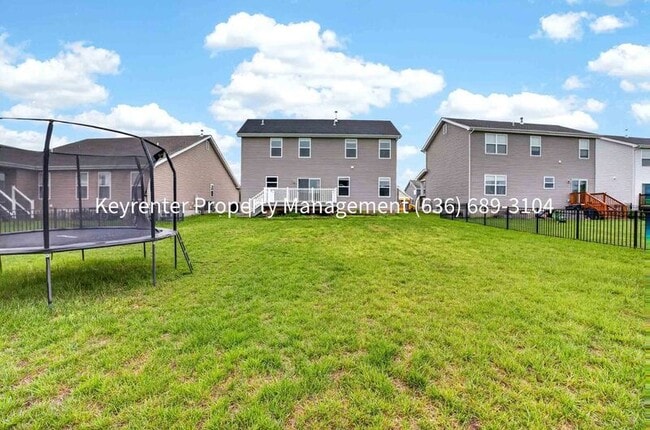 Building Photo - 229 Charlestowne Place Dr