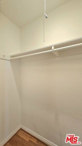 Building Photo - 1022 S Norton Ave