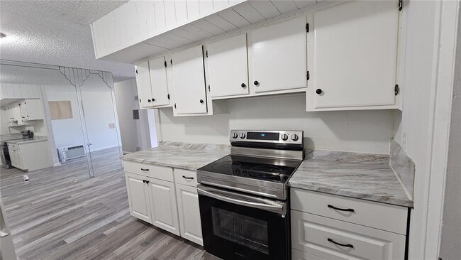 Building Photo - 2771 SW 3rd St